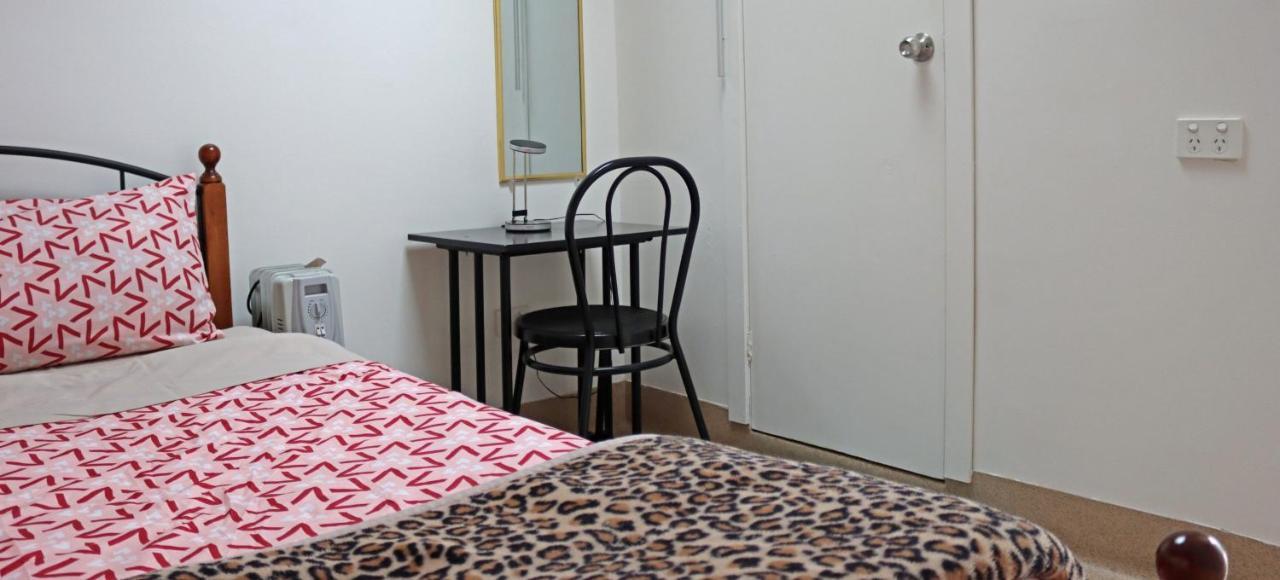 Hobart'S Accommodation & Hostel Pokoj fotografie
